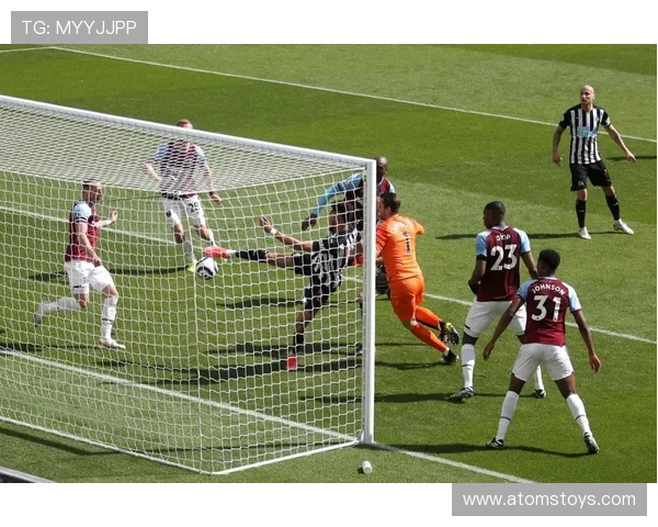 英超最新大事：争冠与保级形势胶着，多队关键战影响赛季走势