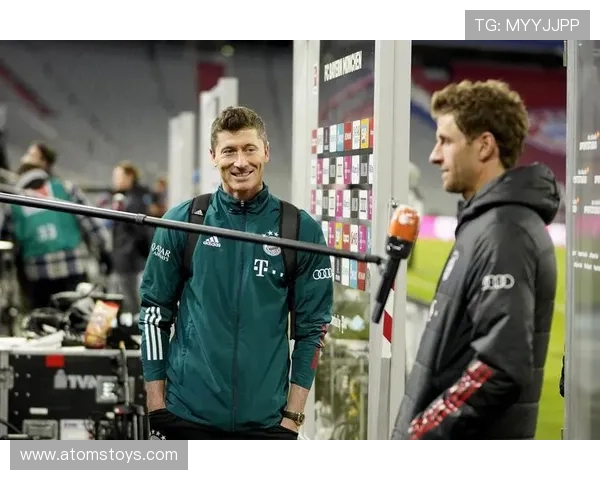 莱万多夫斯基转会拜仁决策解析：从挑战者到统治者的关键转折